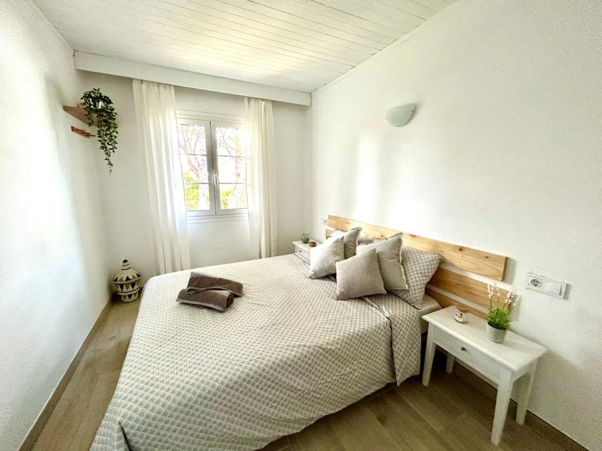 Menorca Chic Apartment Near Beach & Harbour Cala en Bosc Eksteriør billede