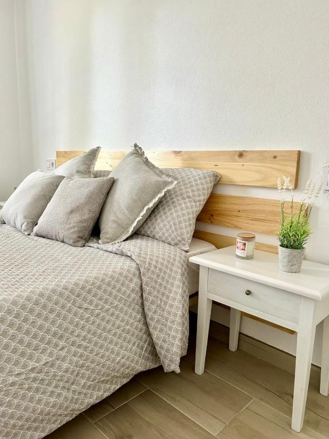 Menorca Chic Apartment Near Beach & Harbour Cala en Bosc Eksteriør billede
